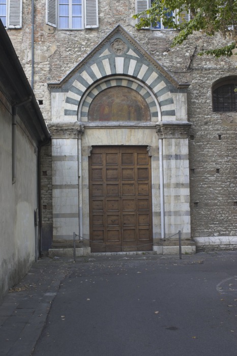 Porta del Monastero e chiesa di San Niccol�