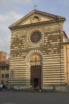 Facciata della chiesa di San Francesco a Prato