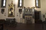 Interno della chiesa di San Domenico a Prato particolare delle canne dell'organo.