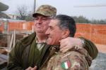 Il responsabile delle operazioni, M.llo Luogotenente V. Vergine ed il responsabile delle operazioni svolte a Prato nel 2002 il Cav. S. Peccianti