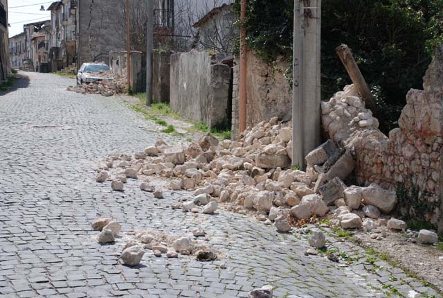 Reportage fotografico  �Terremoto Abruzzo 2009�