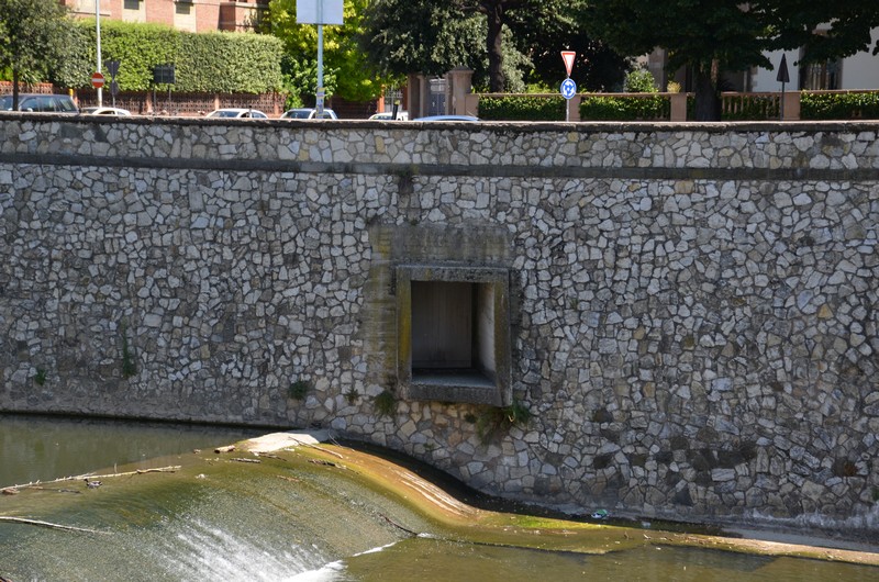 16 - Bisenzio - Canale di immissione in Bisenzio del Rio S. Anna